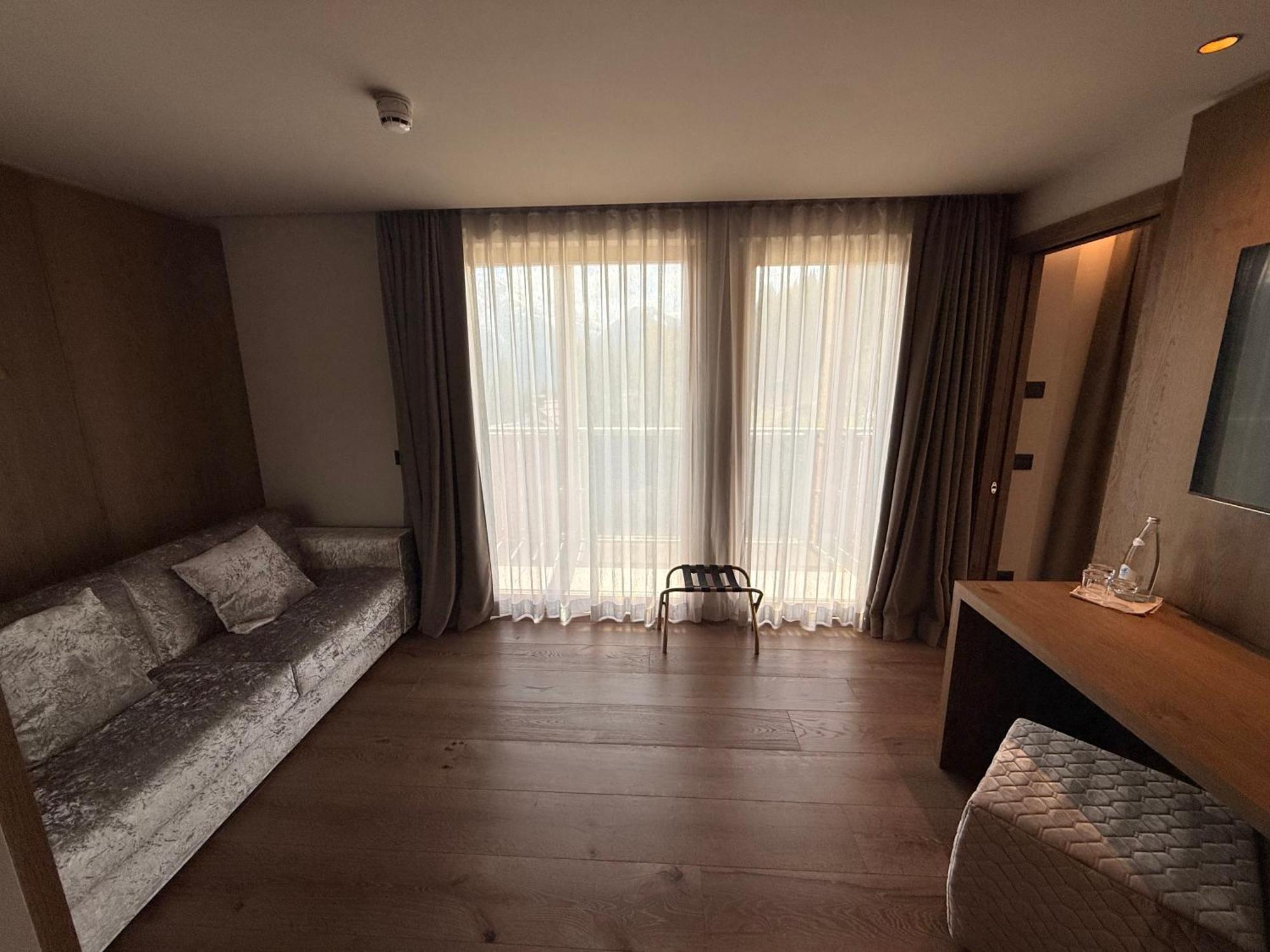 Hotel Lorenzetti 마돈나 디 캄필리오 객실 사진