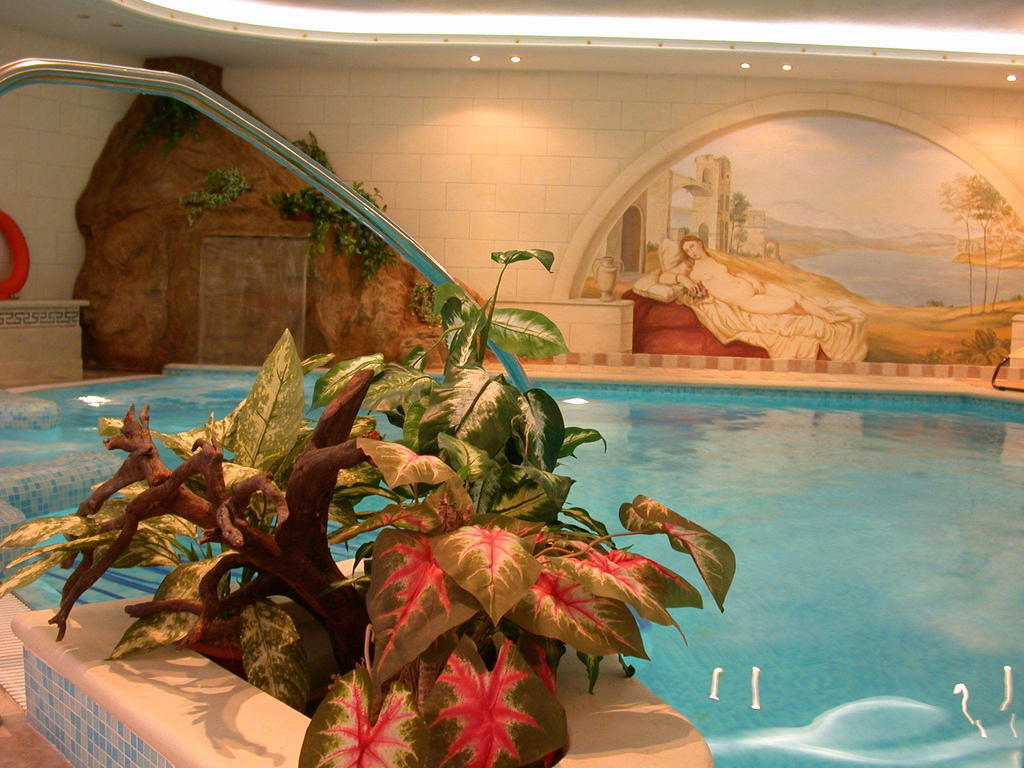 Hotel Lorenzetti 마돈나 디 캄필리오 외부 사진