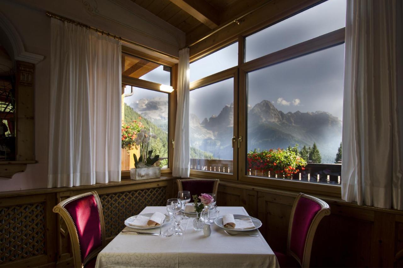 Hotel Lorenzetti 마돈나 디 캄필리오 외부 사진